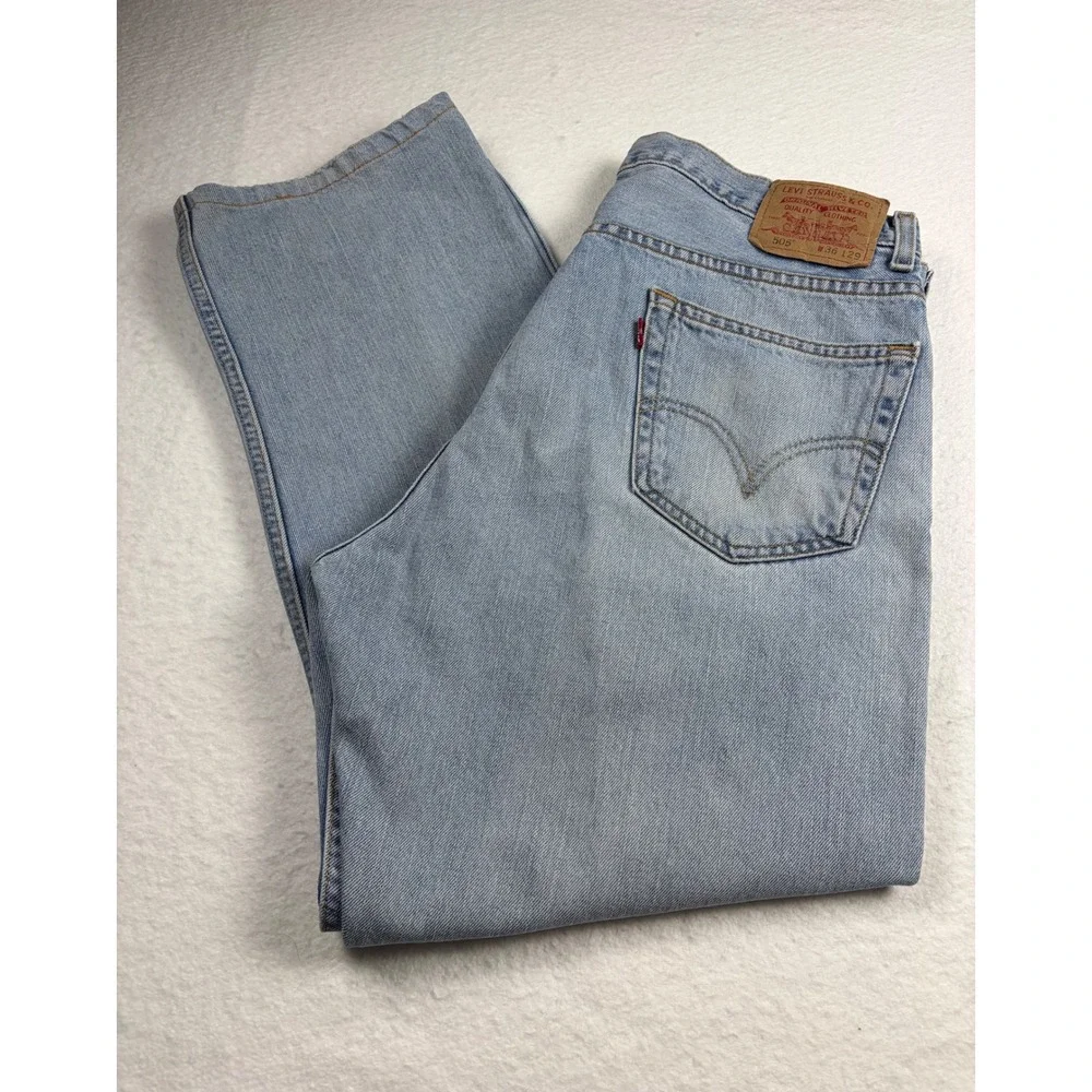 Levis 505 Regular Fit Jeans Mens 36x29 Light Wash Denim Straight Leg 00505-4834